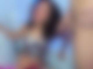 Live cam show with sweetapril222 - Young Adult on AdultVida.com