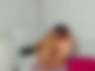 sweetapril222's Live Sex Cam Show