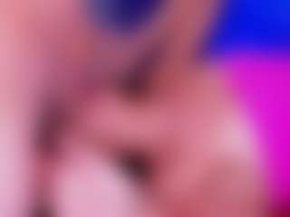 Live cam show with sweetapril222 - Dildo Or Vibrator on CamSodaAdn