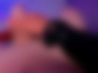 Live cam show with sweetapril222 - Big Ass on AdultVida.com