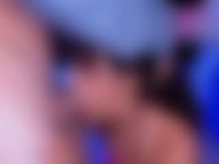 Live cam show with sweetapril222 - Cum on Latina Girls