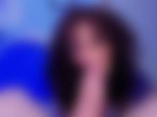 Live cam show with sweetapril222 - Brown Eyes on Camsoda