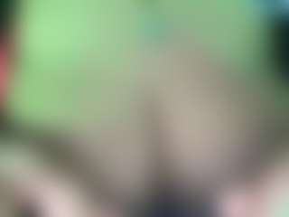 ThickFreakyLatina's Live Sex Cam Show