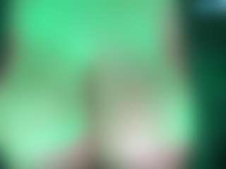 ThickFreakyLatina's Live Sex Cam Show