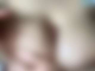 ThickFreakyLatina's Live Sex Cam Show