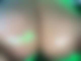 ThickFreakyLatina's Live Sex Cam Show