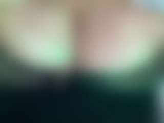 ThickFreakyLatina's Live Sex Cam Show