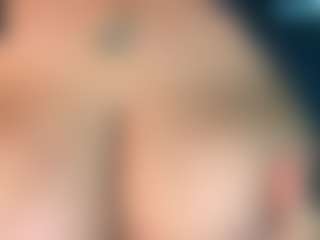 Gianna's Live Sex Cam Show