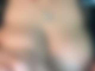 ThickFreakyLatina's Live Sex Cam Show