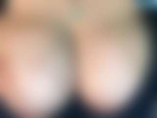 ThickFreakyLatina's Live Sex Cam Show