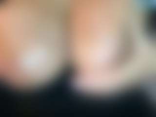 ThickFreakyLatina's Live Sex Cam Show
