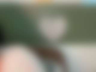ThickFreakyLatina's Live Sex Cam Show