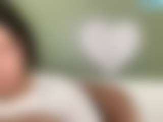 ThickFreakyLatina's Live Sex Cam Show