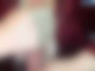 ThickFreakyLatina's Live Sex Cam Show