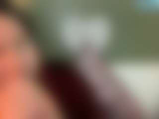 ThickFreakyLatina's Live Sex Cam Show