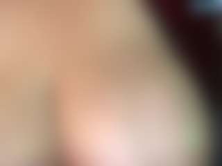 ThickFreakyLatina's Live Sex Cam Show