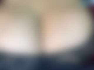 ThickFreakyLatina's Live Sex Cam Show