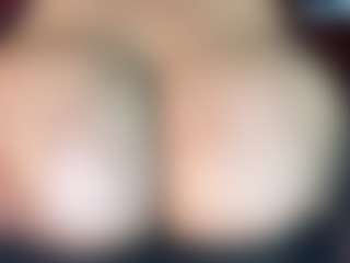 ThickFreakyLatina's Live Sex Cam Show