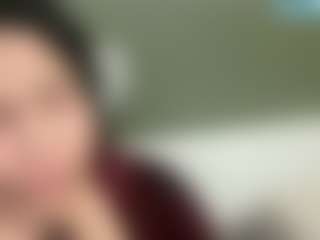 ThickFreakyLatina's Live Sex Cam Show