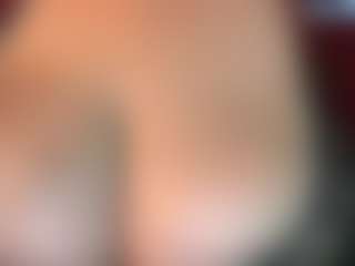 ThickFreakyLatina's Live Sex Cam Show