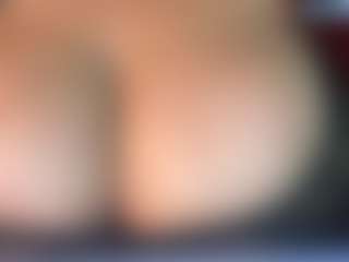 ThickFreakyLatina's Live Sex Cam Show