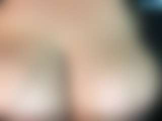 ThickFreakyLatina's Live Sex Cam Show