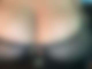 ThickFreakyLatina's Live Sex Cam Show