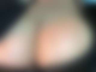 ThickFreakyLatina's Live Sex Cam Show
