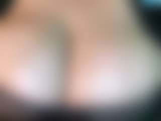 ThickFreakyLatina's Live Sex Cam Show