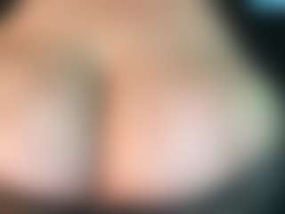 ThickFreakyLatina's Live Sex Cam Show