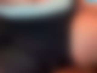 Live cam show with Gianna - Toys on livesuperchat.net