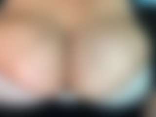 Live cam show with thickfreakylatina - BBW on SmokeAndPoke | united states