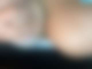 thickfreakylatina's Live Sex Cam Show