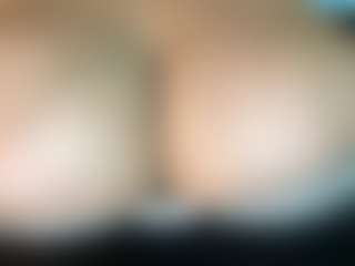 thickfreakylatina's Live Sex Cam Show