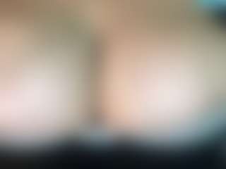 thickfreakylatina's Live Sex Cam Show