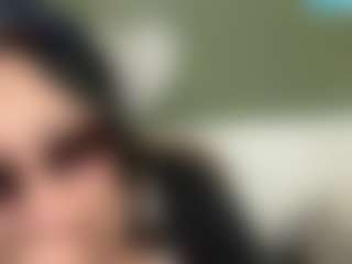 thickfreakylatina's Live Sex Cam Show