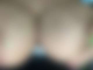 thickfreakylatina's Live Sex Cam Show