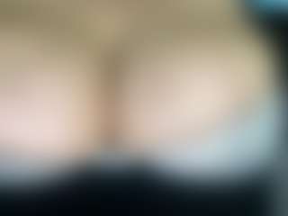 thickfreakylatina's Live Sex Cam Show