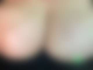thickfreakylatina's Live Sex Cam Show