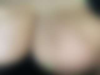 thickfreakylatina's Live Sex Cam Show