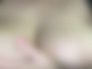 thickfreakylatina's Live Sex Cam Show