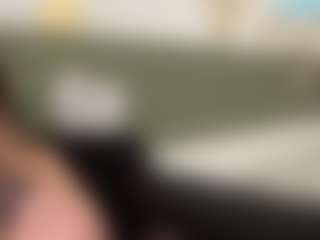 thickfreakylatina's Live Sex Cam Show