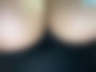 thickfreakylatina's Live Sex Cam Show