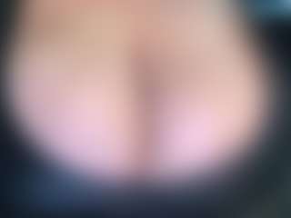 thickfreakylatina's Live Sex Cam Show