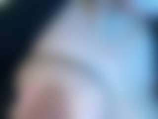 thickfreakylatina's Live Sex Cam Show