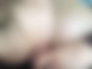 thickfreakylatina's Live Sex Cam Show