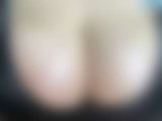 thickfreakylatina's Live Sex Cam Show