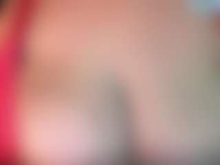 thickfreakylatina's Live Sex Cam Show