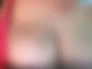 thickfreakylatina's Live Sex Cam Show