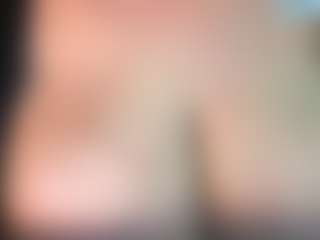 thickfreakylatina's Live Sex Cam Show